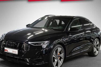 Audi e-tron 32.649 km 46.440 &euro; Stuttgart 70469