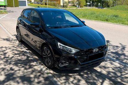 Hyundai i20 54.000 km 16.999 &euro; Nürtingen 72622
