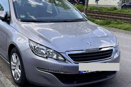 Peugeot 308 112.000 km 8.400 &euro; Stuttgart 70195