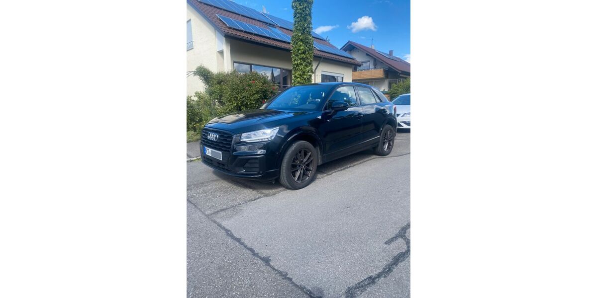 Audi Q2 180.000 km 14.500 &euro; Reutlingen 72768