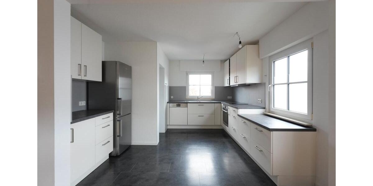 Doppelhaushälfte Nürtingen - 7 Zimmer, 206 m&sup2;, 698.000&euro; | Angebot:25976140