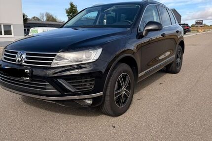 VW Touareg 172.000 km 16.000 &euro; Bodelshausen 72411