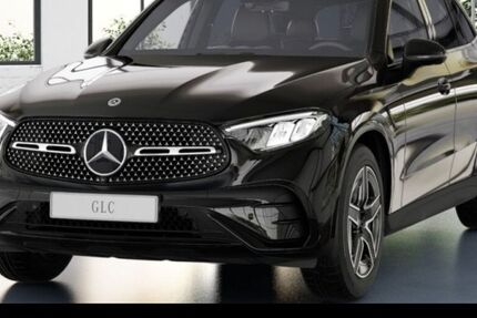 Mercedes-Benz GLC 200 10.603 km 52.590 &euro; Stuttgart 70372