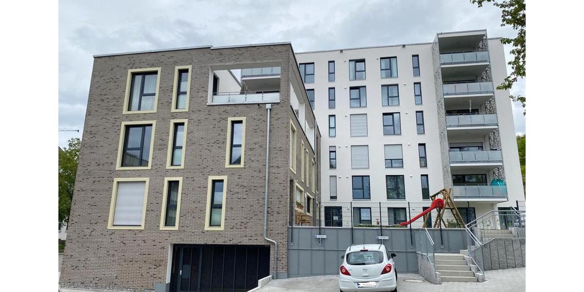 Etagenwohnung Nagold - 4 Zimmer, 121 m&sup2;, 1.375&euro; | Angebot:26455622
