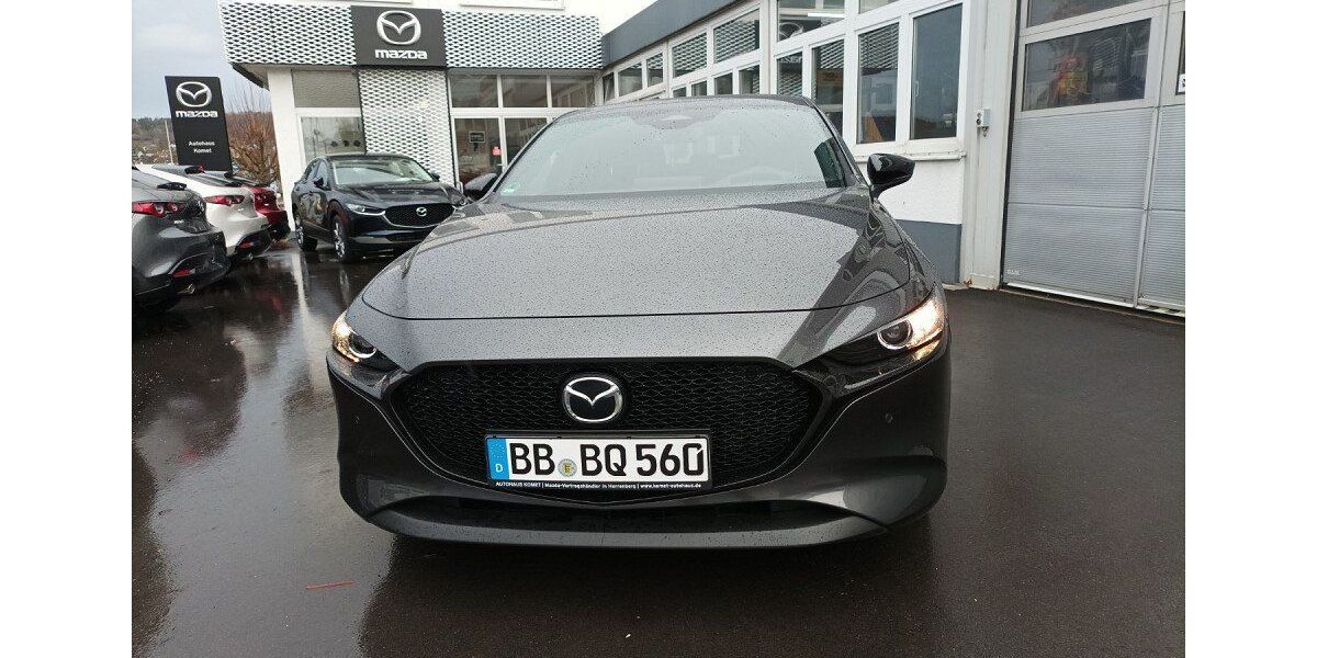 Mazda 3 8.730 km 26.250 &euro; Herrenberg 71083
