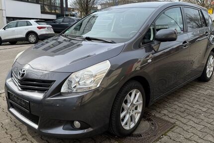 Toyota Verso 169.000 km 6.990 &euro; Filderstadt / bei Stuttgart 70794