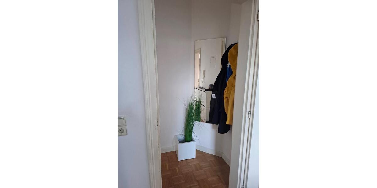 Etagenwohnung Stuttgart Bopser - 2 Zimmer, 45 m&sup2;, 860&euro; | Angebot:25641288