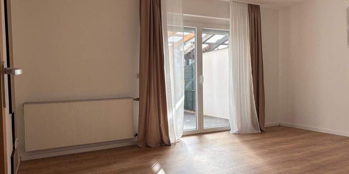 Reihenmittelhaus Reutlingen Burgholz - 4 Zimmer, 85 m&sup2;, 329.000&euro; | Angebot:25748656