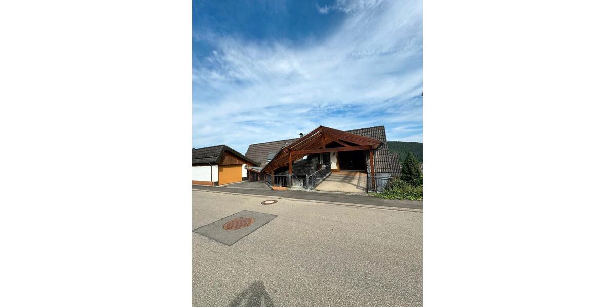 Einfamilienhaus Horb am Neckar - 7.5 Zimmer, 200 m&sup2;, 449.000&euro; | Angebot:26022781