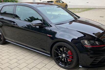 VW Golf 12.500 km 54.900 &euro; Stuttgart 70619