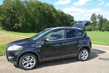 Ford Kuga 92.000 km 8.490 &euro; Bad Urach-Wittlingen 72574