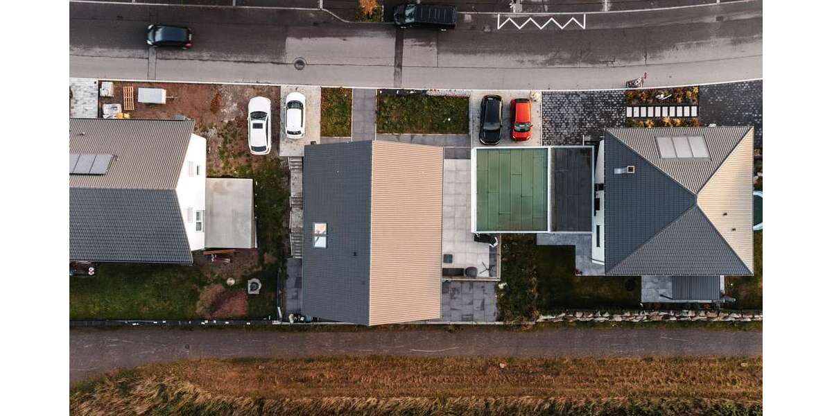Einfamilienhaus Wildberg - 7 Zimmer, 244 m&sup2;, 699.000&euro; | Angebot:27112662