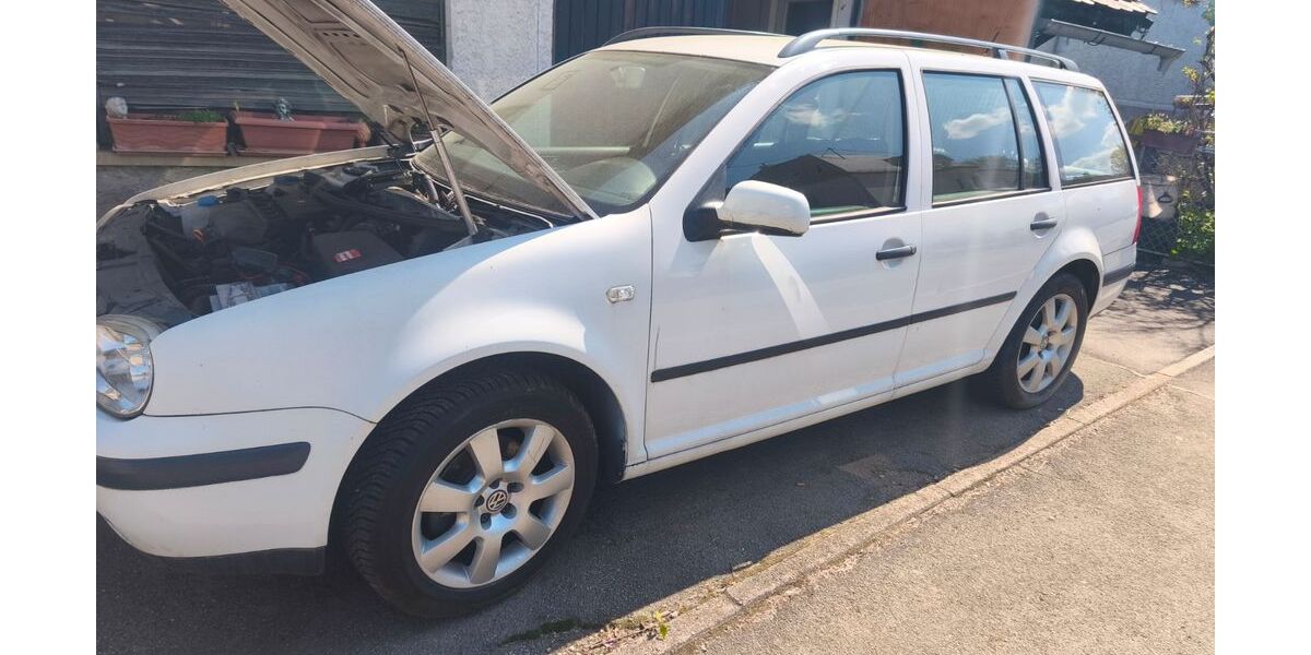 VW Golf 40.000 km 999 &euro; Reutlingen 72770