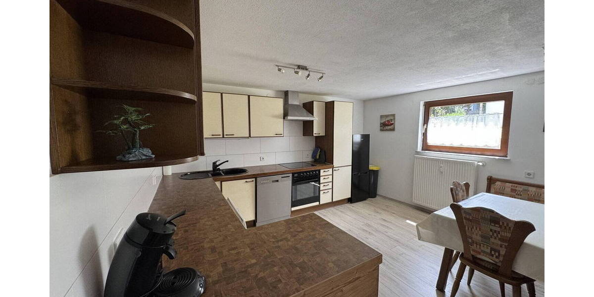 Etagenwohnung Dettingen - 2 Zimmer, 75 m&sup2;, 298.000&euro; | Angebot:26018052