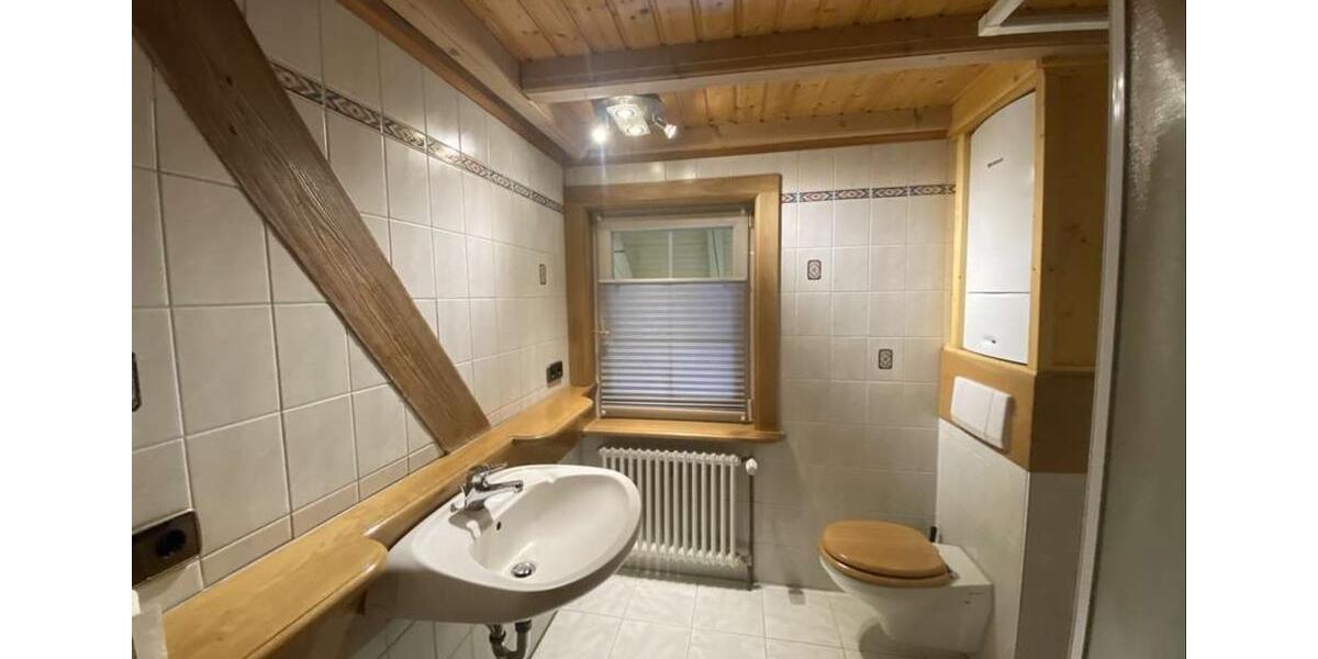 Maisonettenwohnung Tübingen - 3 Zimmer, 70 m&sup2;, 1.100&euro; | Angebot:25945570