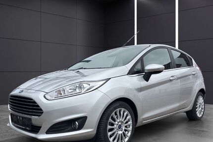 Ford Fiesta 65.000 km 6.690 &euro; Reutlingen / Stuttgart 72766