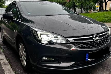 Opel Astra 156.452 km 9.499 &euro; Stuttgart 70376