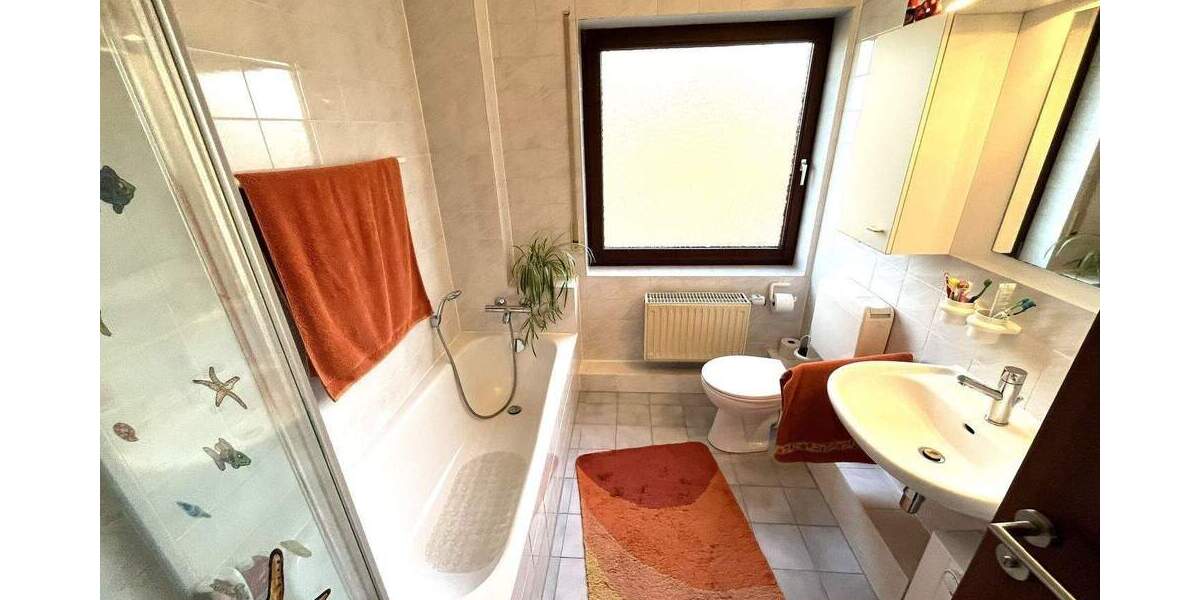 Reihenmittelhaus Gäufelden Öschelbronn - 5 Zimmer, 126 m&sup2;, 473.000&euro; | Angebot:25879975