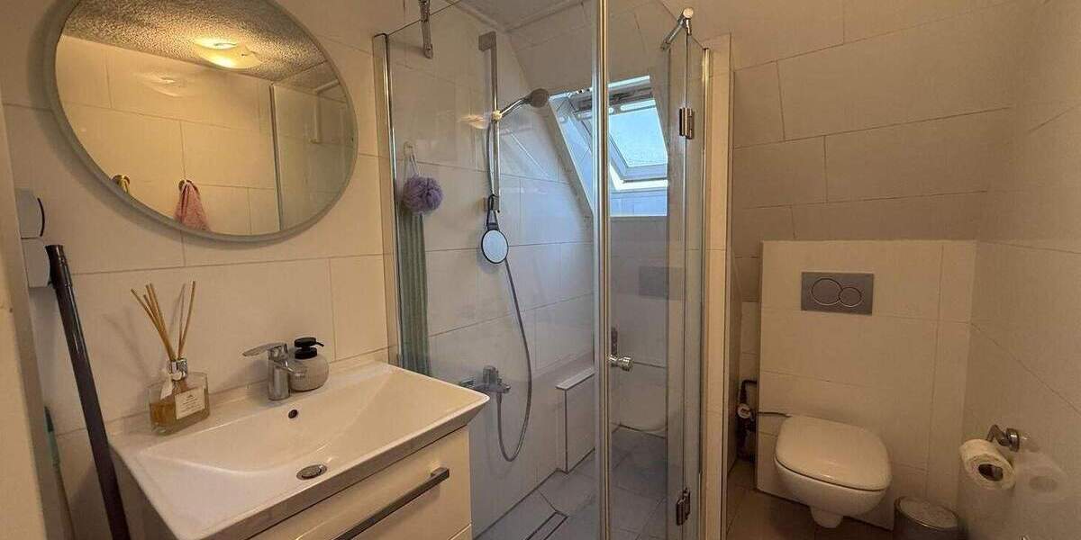 Mehrfamilienhaus, Wohnhaus Pfullingen - 1 Zimmer, 327 m&sup2;, 1.050.000&euro; | Angebot:26393485