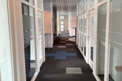 Gewerbeobjekt Gärtringen - 2.000&euro; | Angebot:26011410