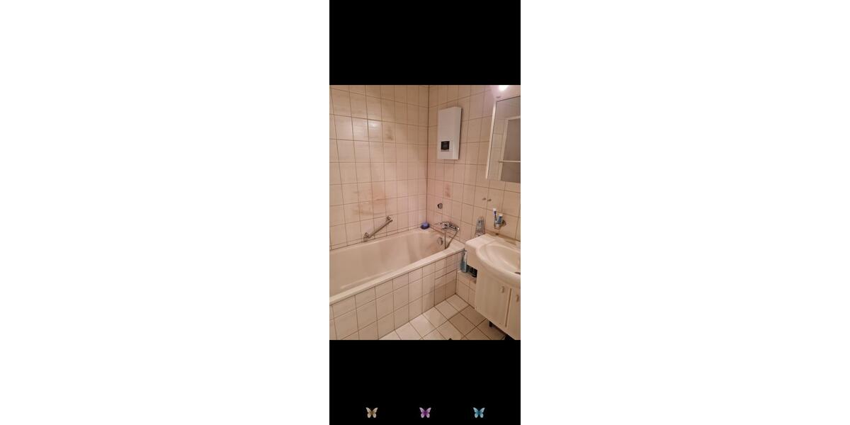 Erdgeschoßwohnung Sindelfingen Eichholz - 3 Zimmer, 83 m&sup2;, 285.000&euro; | Angebot:24526318