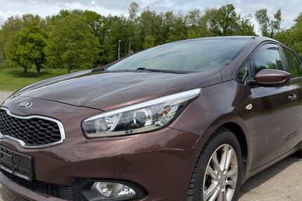Kia ceed / Ceed 104.500 km 6.999 &euro; Empfingen 72186