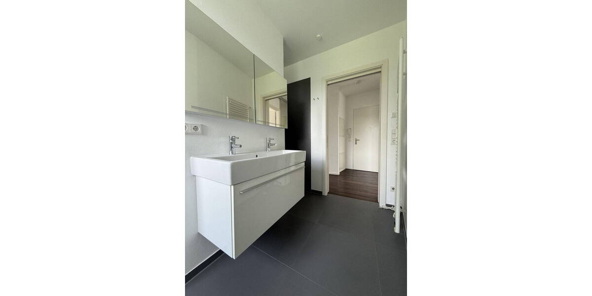 Etagenwohnung Metzingen Neuhausen - 3 Zimmer, 100 m&sup2;, 580.000&euro; | Angebot:26450046