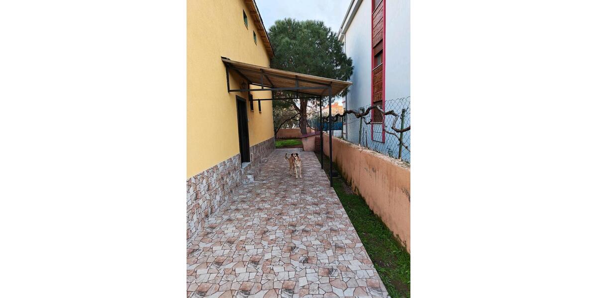 Einfamilienhaus Gärtringen - 4 Zimmer, 240 m&sup2;, 200.000&euro; | Angebot:26125305