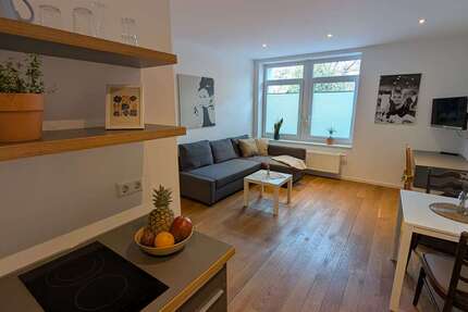 Zimmer Stuttgart Obertürkheim - 1 Zimmer, 1.150&euro; | Angebot:24705928