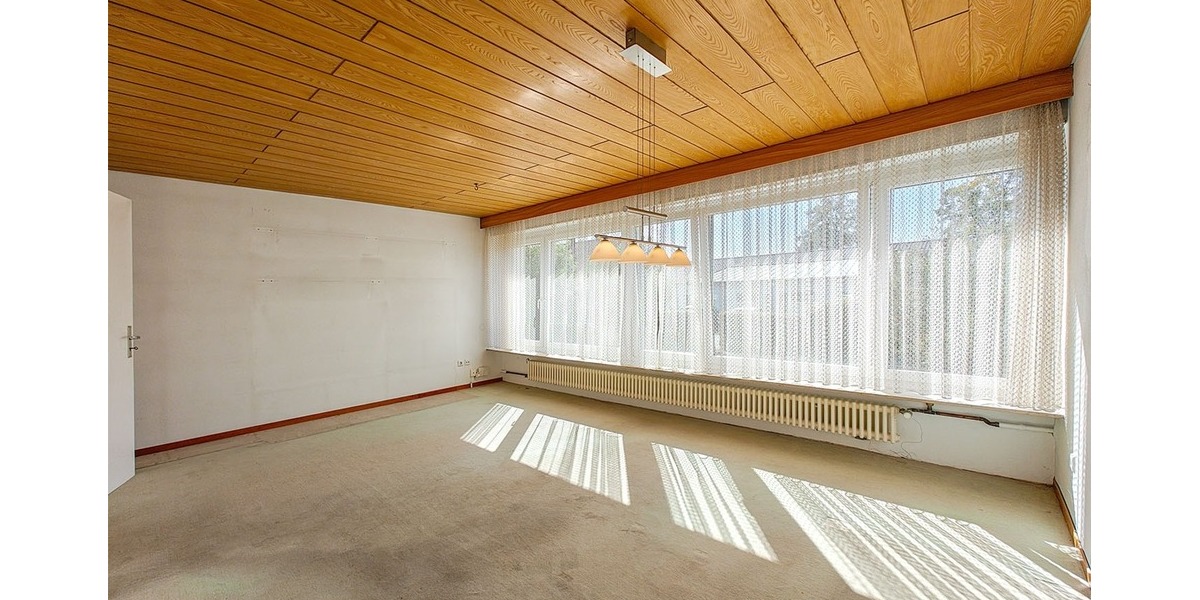 Einfamilien- oder Generationenhaus: 5 Zimmer, 128 m² Wohnfläche auf 635 m² Grundstück - Zweifamilienhaus Bempflingen Kleinbettlingen | Angebot:27513176