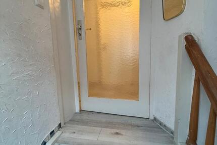 Wohnung Reutlingen - 2 Zimmer, 84 m&sup2;, 600&euro; | Angebot:26024488