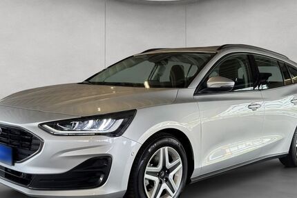 Ford Focus 42.902 km 17.900 &euro; Stuttgart 70190