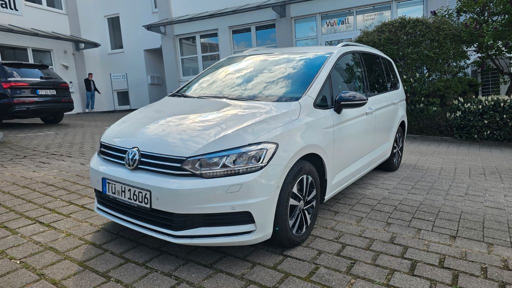 VW Touran 142.000 km 22.000 &euro; Reutlingen 72766