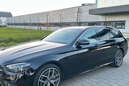 Mercedes-Benz E 400 68.500 km 42.900 &euro; Steinenbronn 71144