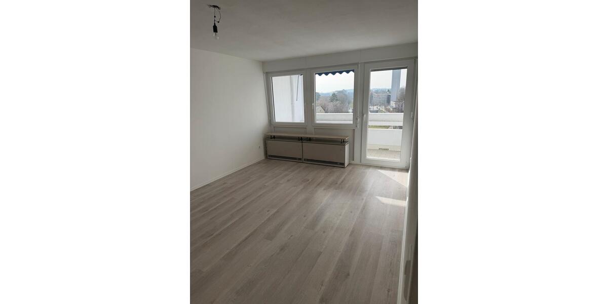 Etagenwohnung Stuttgart Vaihingen - 2 Zimmer, 60 m&sup2;, 950&euro; | Angebot:25379667