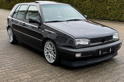 VW Golf 373.000 km 2.200 &euro; lichtenstein 72805