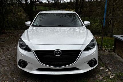 Mazda 3 95.000 km 10.599 &euro; Herrenberg 71083