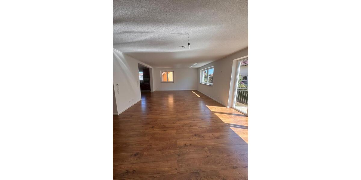 Maisonettenwohnung Horb am Neckar - 6 Zimmer, 170 m&sup2;, 1.580&euro; | Angebot:25908009