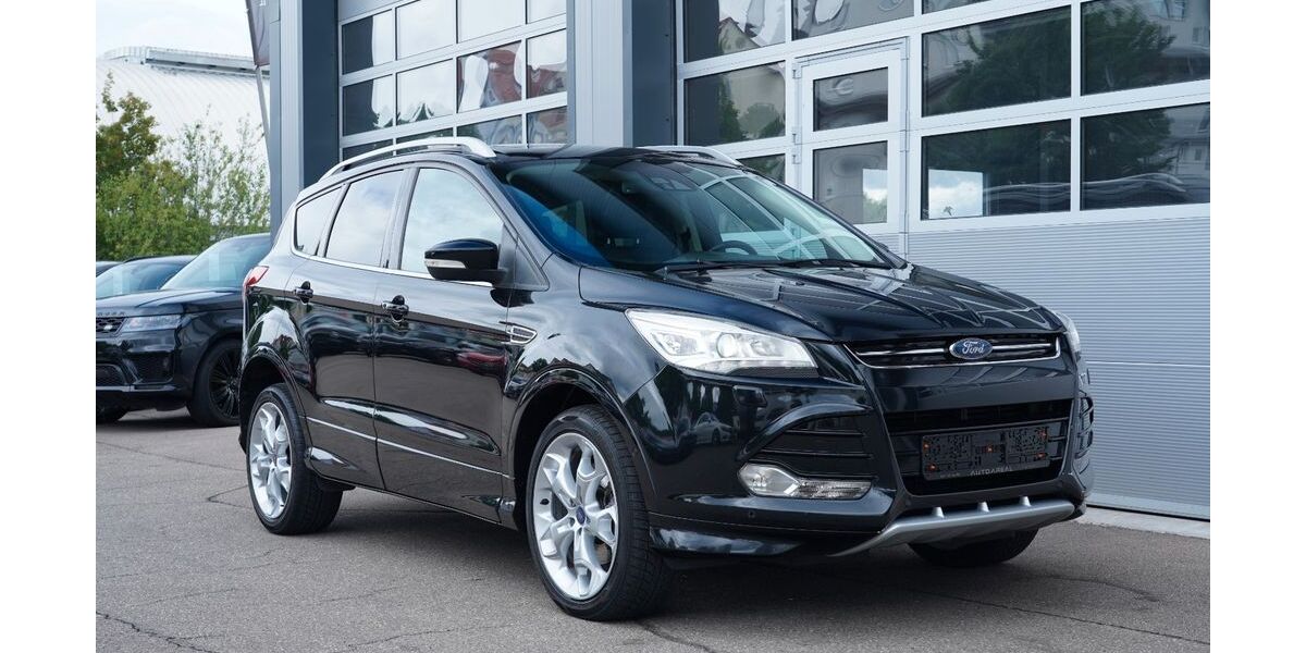 Ford Kuga 206.211 km 7.480 &euro; Rottenburg am Neckar 72108