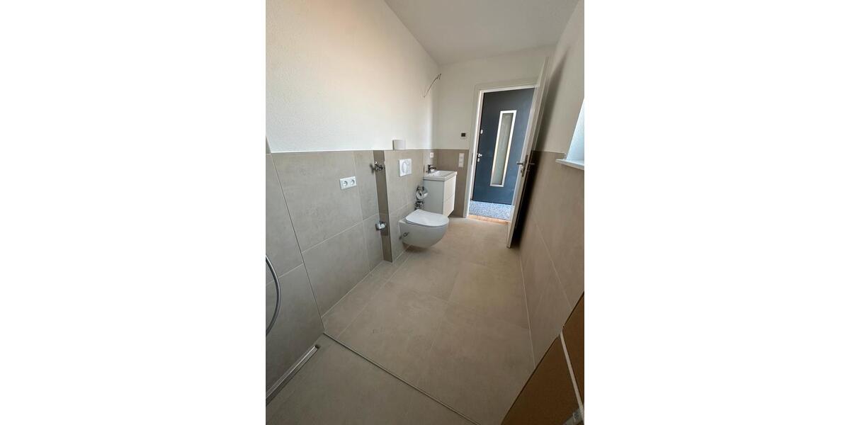 Erdgeschoßwohnung Rottenburg am Neckar - 3 Zimmer, 70 m&sup2;, 930&euro; | Angebot:25903846