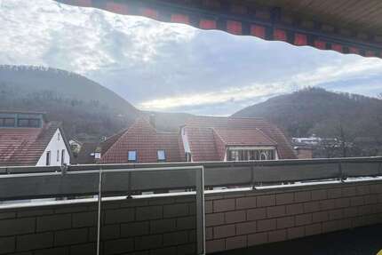 Wohnung Bad Urach - 3 Zimmer, 70 m&sup2;, 900&euro; | Angebot:26560616