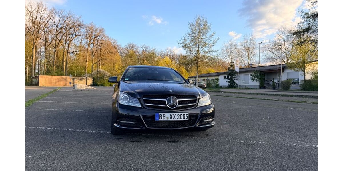Mercedes-Benz C 200 124.800 km 14.999 &euro; Schönaich 71101