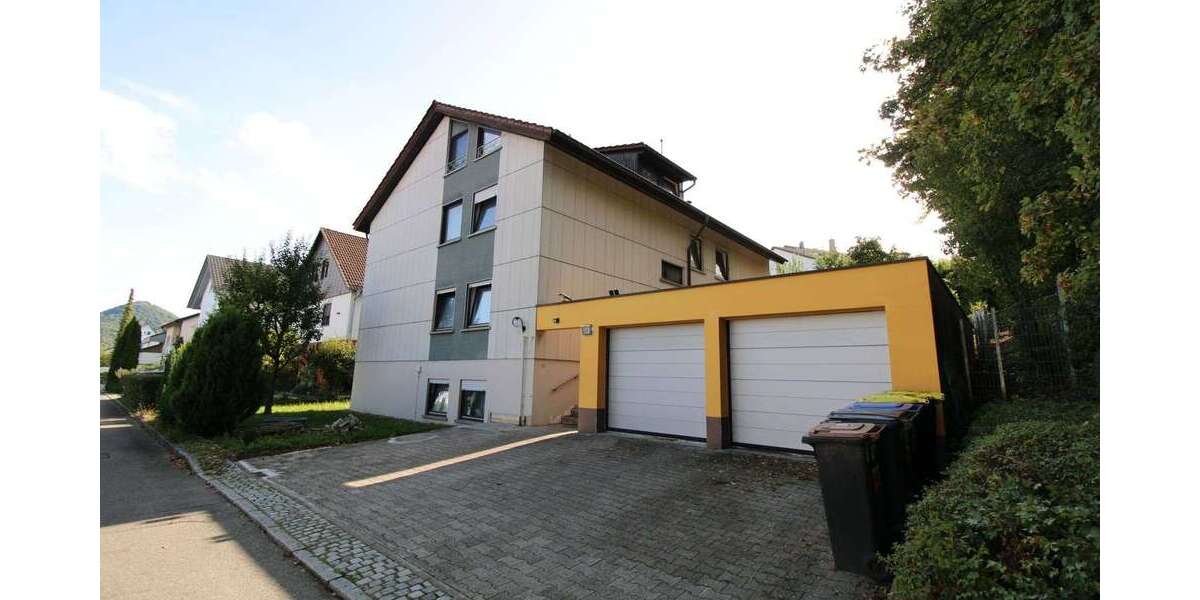 Einfamilienhaus Reutlingen Sondelfingen - 14 Zimmer, 330 m&sup2;, 775.000&euro; | Angebot:26449489