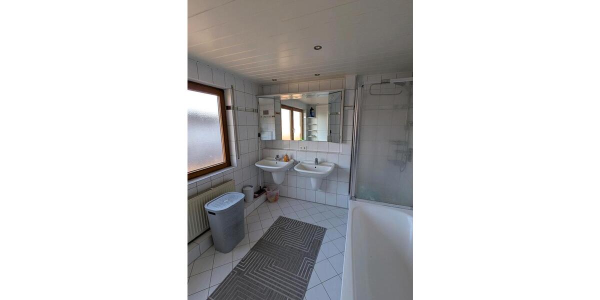 Maisonettenwohnung Filderstadt - 3.5 Zimmer, 85 m&sup2;, 1.150&euro; | Angebot:25842317