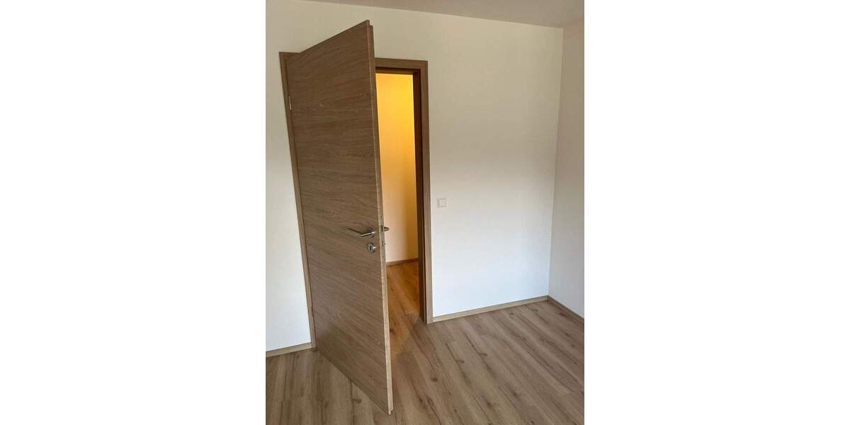 Etagenwohnung Dettingen an der Erms - 2 Zimmer, 46 m&sup2;, 149.000&euro; | Angebot:25817818