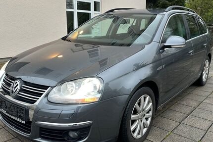 VW Golf 178.000 km 2.400 &euro; Stuttgart 70437