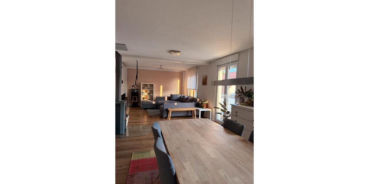 Reihenhaus Aidlingen - 7 Zimmer, 134 m&sup2;, 610.000&euro; | Angebot:25907305