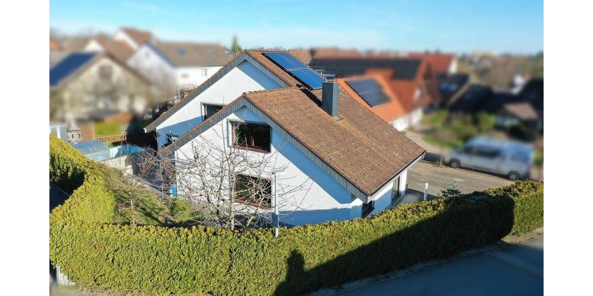 Einfamilienhaus Hechingen - 9 Zimmer, 220 m&sup2;, 650.000&euro; | Angebot:26029373