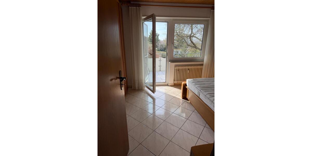 Etagenwohnung Böblingen Dagersheim - 3 Zimmer, 75 m&sup2;, 380.000&euro; | Angebot:25546372