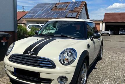 Mini ONE 164.771 km 3.200 &euro; Frickenhausen 72636